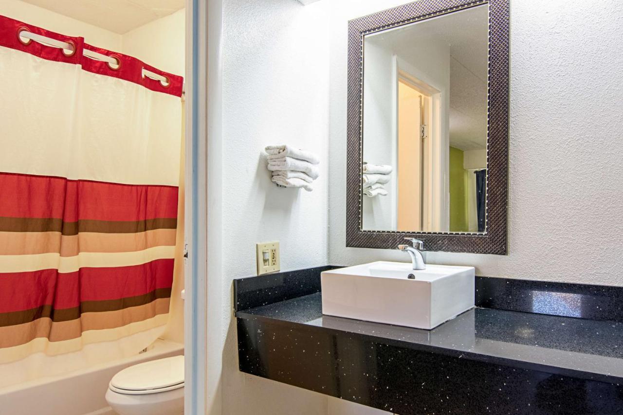 Motel 6-Charlotte, Nc - Airport Экстерьер фото